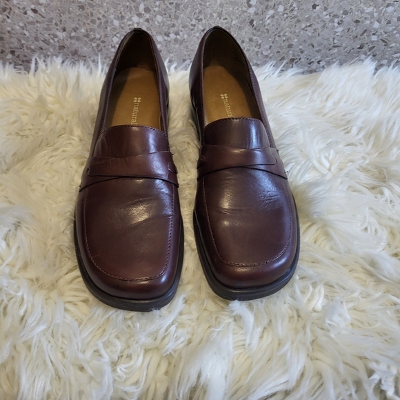 Naturalizer Women's Loafers in Brown - Picture 1 of 10